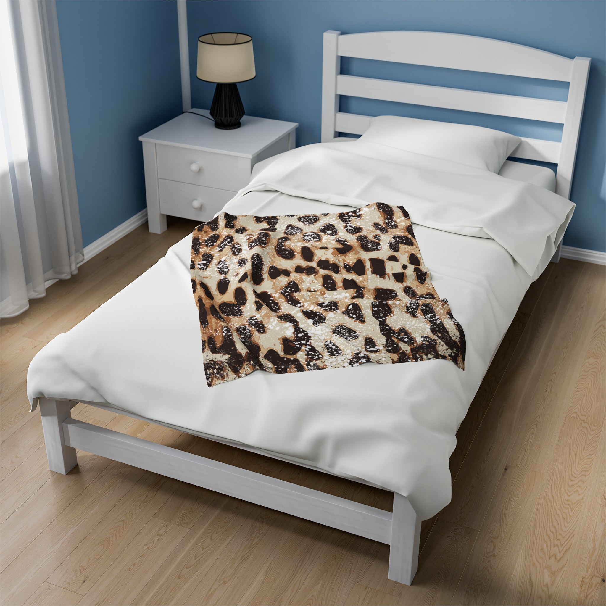 Velveteen Plush Blanket | DISTRESSED LEOPARD