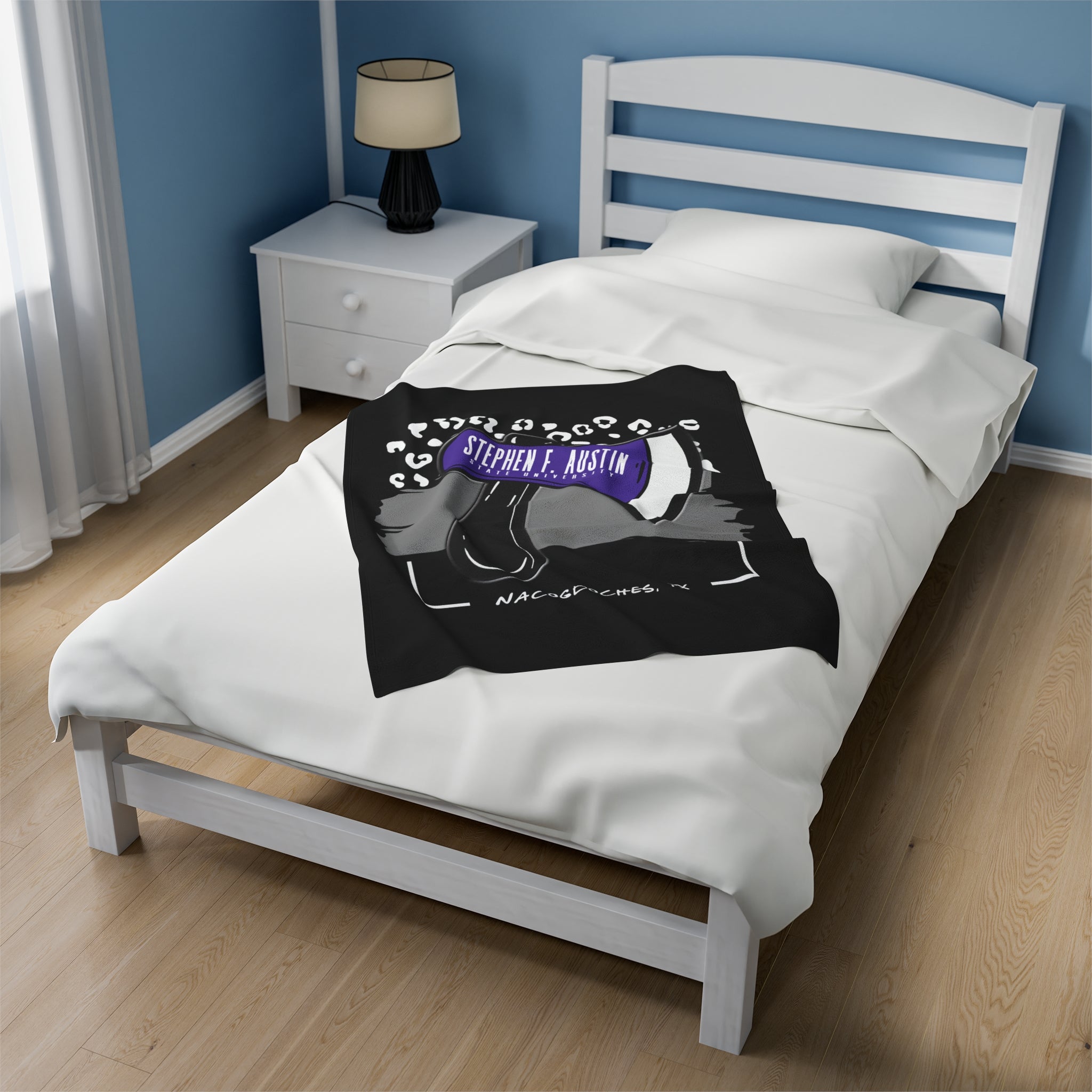 Stephen F. Austin State University Blanket | LEOPARD AXE | STEPHEN F. AUSTIN STATE UNIVERSITY