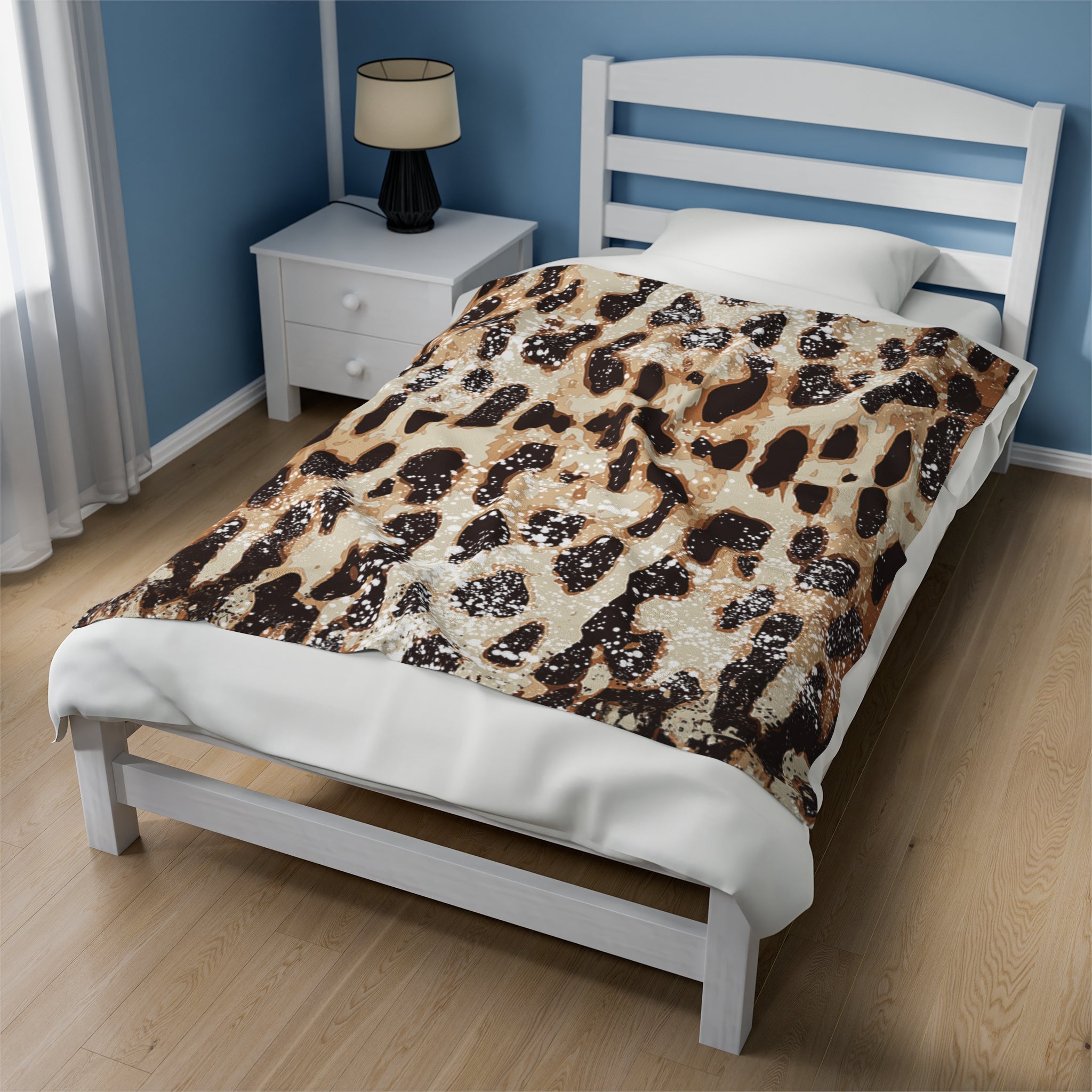 Velveteen Plush Blanket | DISTRESSED LEOPARD