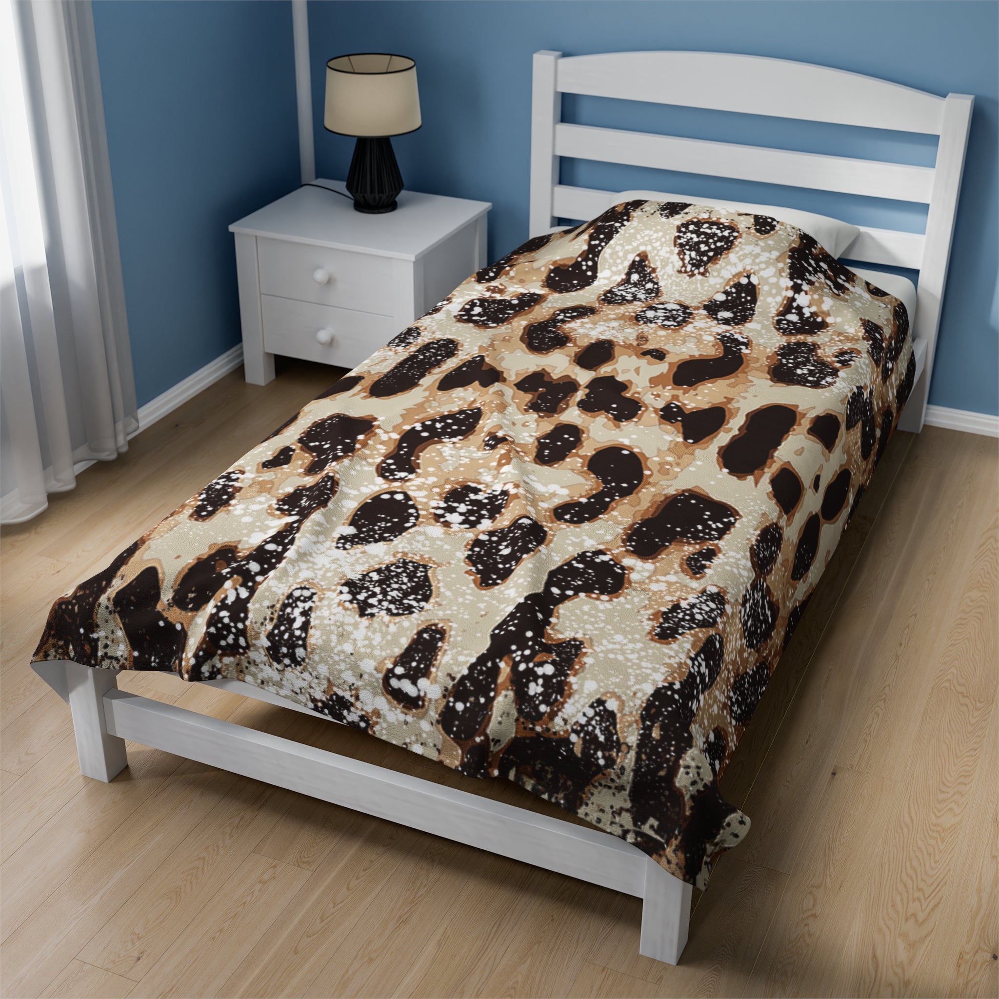 Velveteen Plush Blanket | DISTRESSED LEOPARD