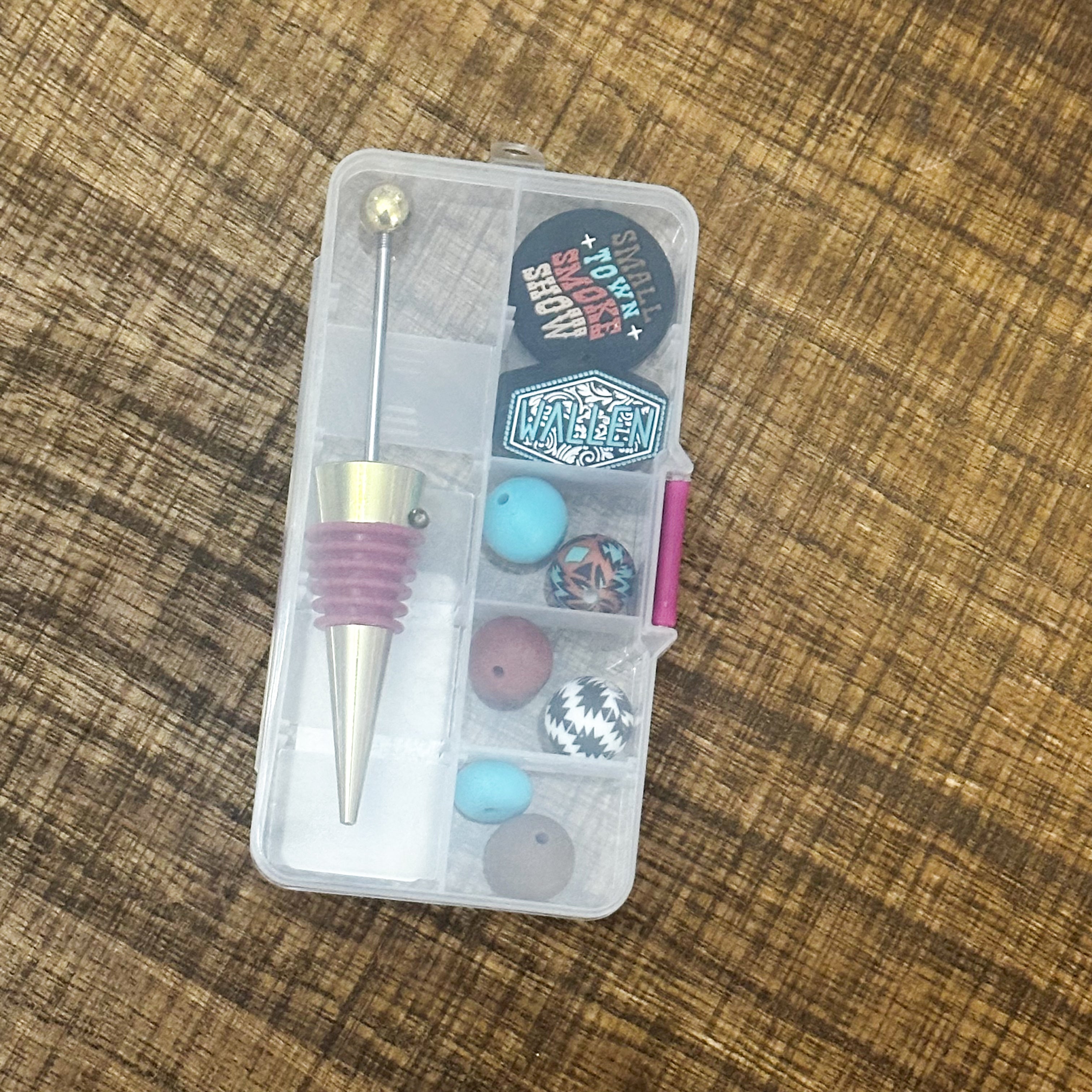 Bead Bar Wine Stopper DIY Kit | SMALL TOWN SMOKE SHOW + WALLEN